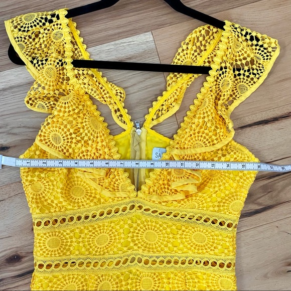 Saylor Yellow Leilani Dress - Picture 8 of 12